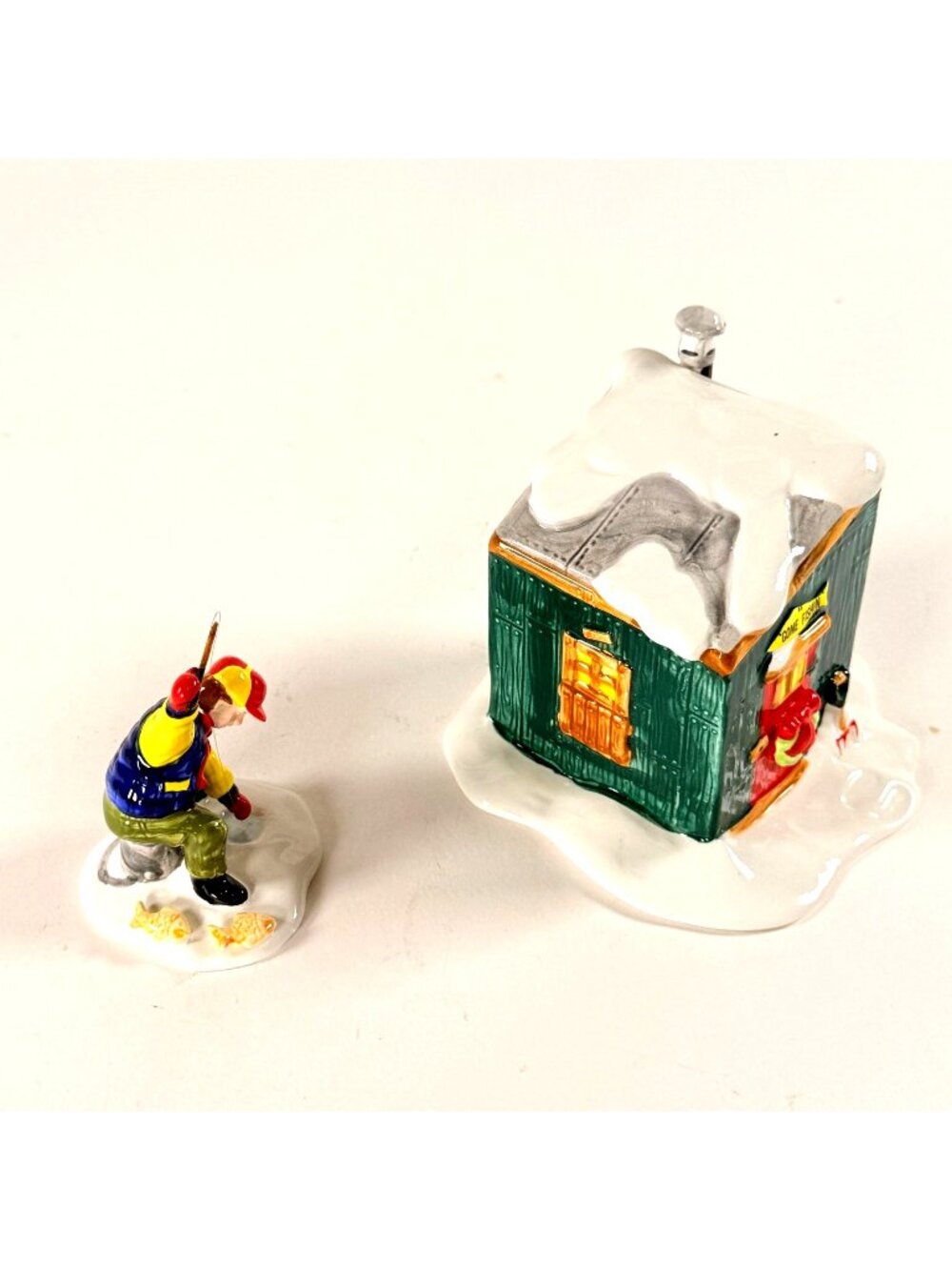 Dept 56 The Original Snow Village set of 2 Fresh Frozen Fish 51632